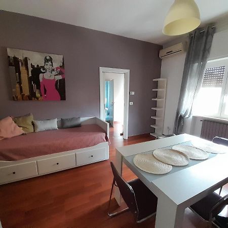 A Casa Di Sabry Appartement Bari Buitenkant foto